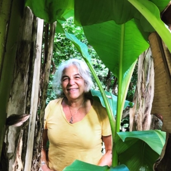 Meet your Posher, Kim - Picture 1 of 1